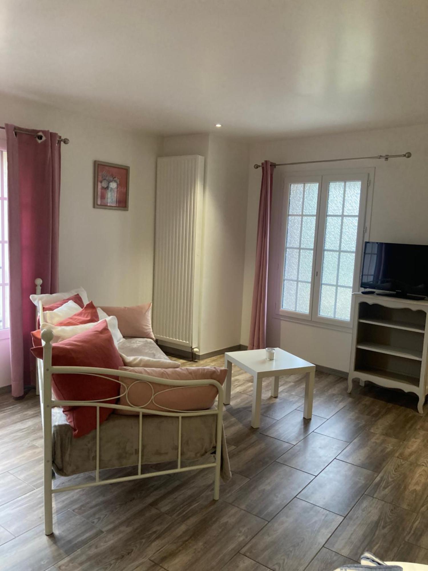 L'Oreade Amfreville-sur-Iton Exterior foto